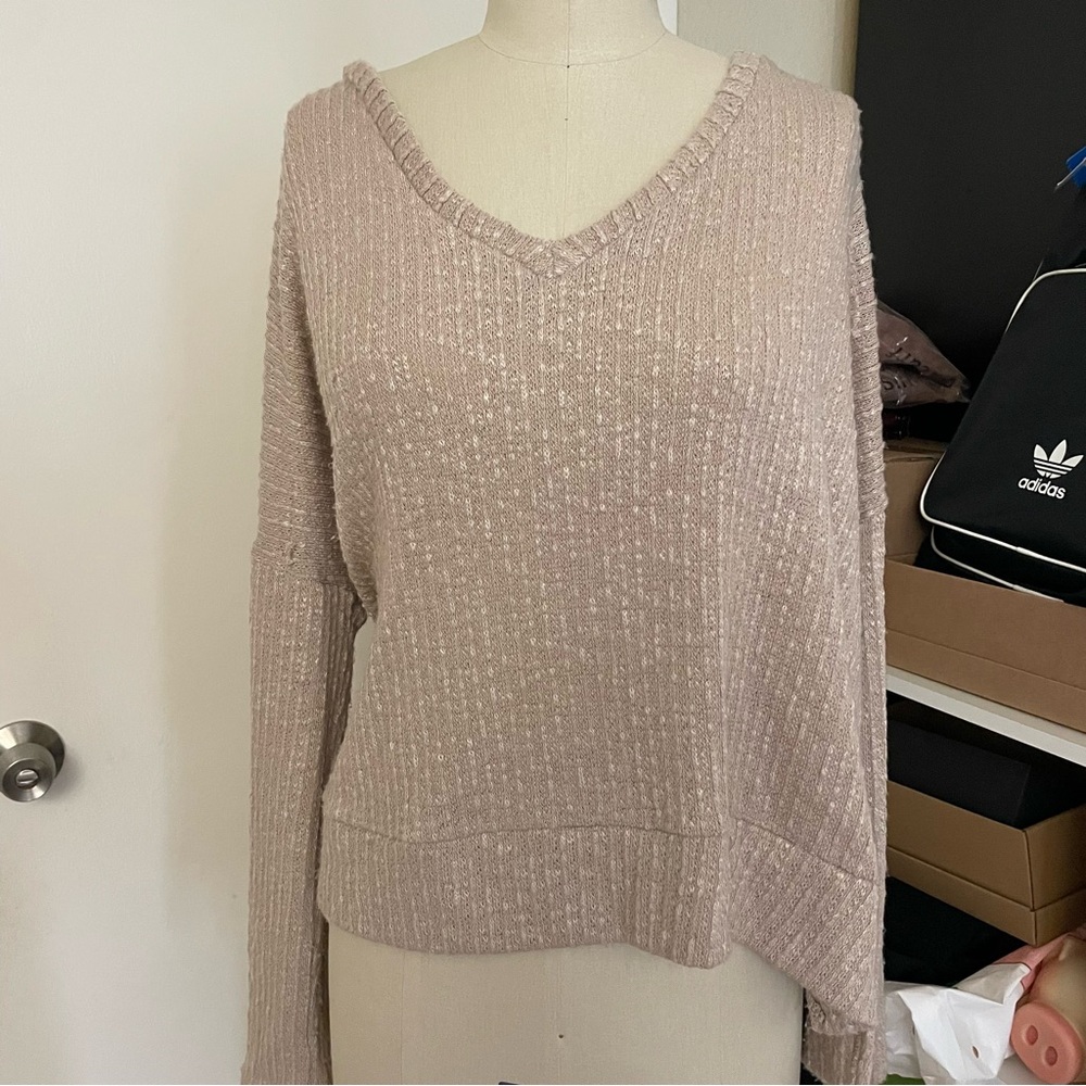 Forever 21 cream beige sweater Size S